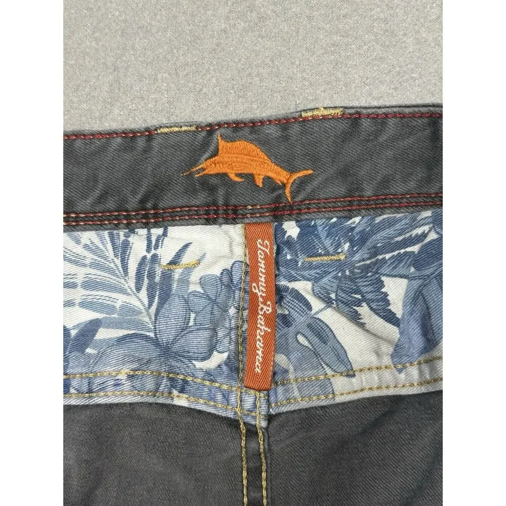 Tommy Bahama Straight Jeans Men’s 44x30 Dark Wash Denim Gray